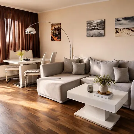 Tannenglück Lodge, Mit Schwimmbad, Sauna Und Kostenloses W Lan Braunlage