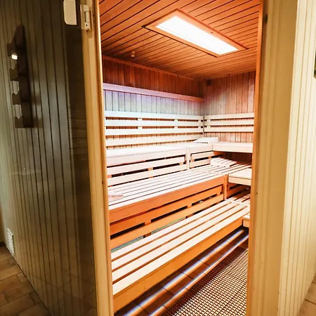 公寓 Tannenglueck Lodge, Mit Schwimmbad, Sauna Und Kostenloses W Lan 布劳恩拉格